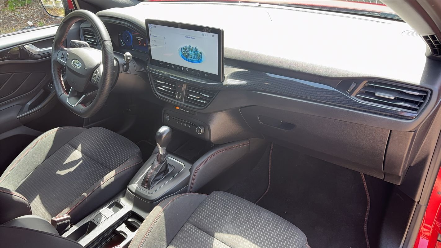 Ford Focus - Photo 10