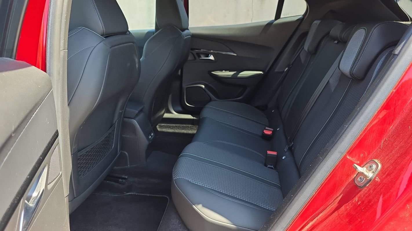 Peugeot 2008 - Photo 9