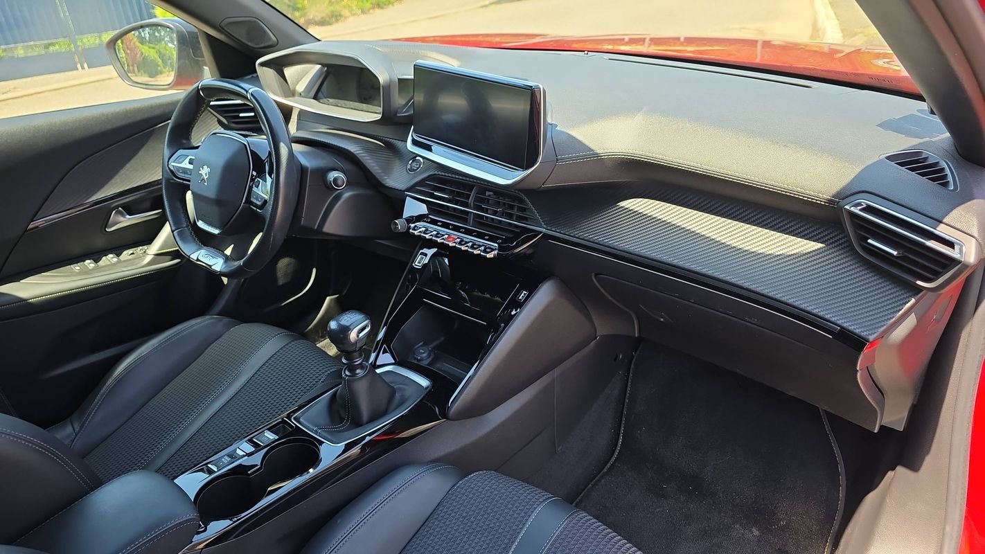 Peugeot 2008 - Photo 10