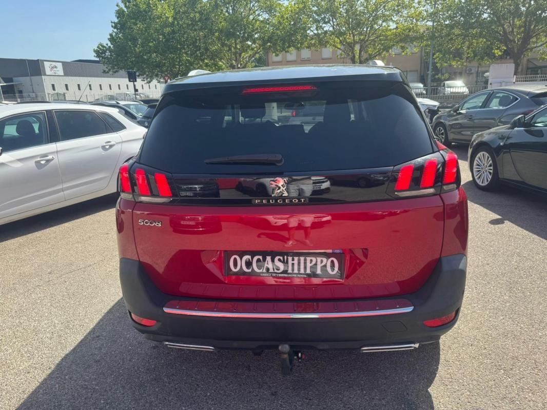 Peugeot 5008 - Photo 2