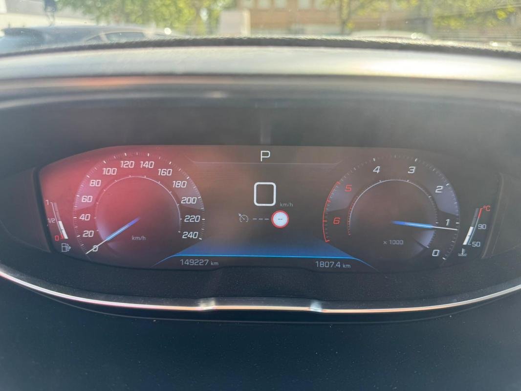 Peugeot 5008 - Photo 8