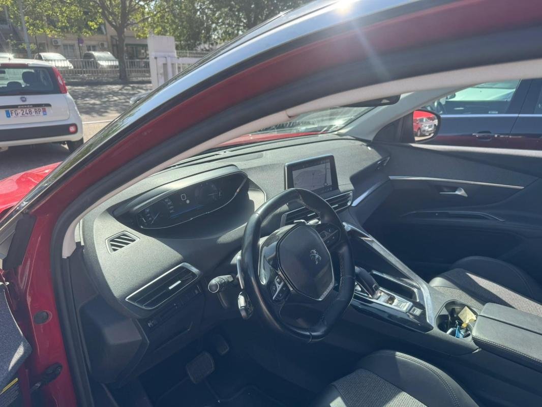 Peugeot 5008 - Photo 9