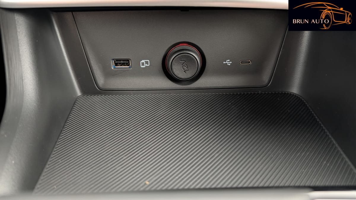 MG ZS - Photo 21