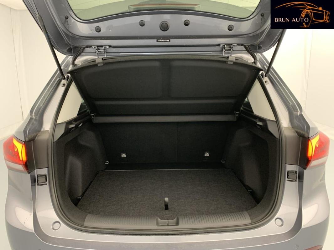 MG ZS - Photo 36