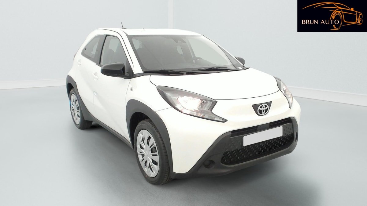 Toyota aygo x - Photo 1