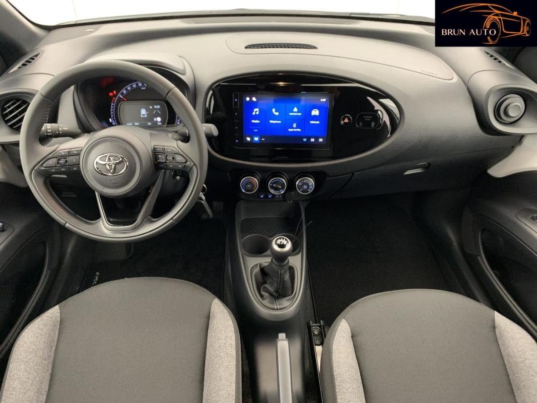 Toyota aygo x - Photo 12