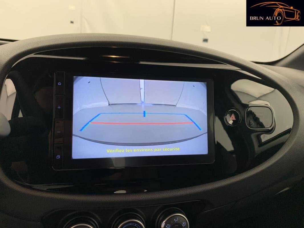 Toyota aygo x - Photo 19