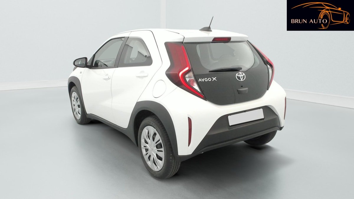 Toyota aygo x - Photo 5