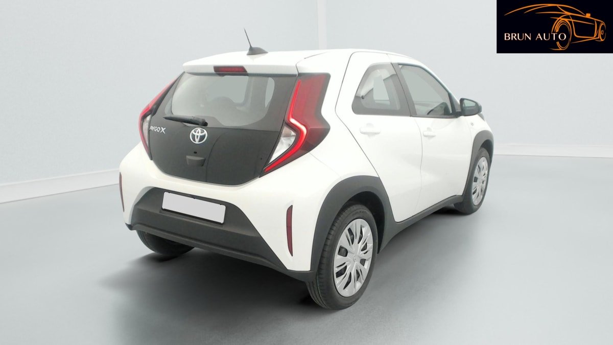Toyota aygo x - Photo 7