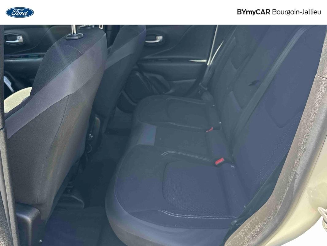 Jeep Renegade - Photo 12