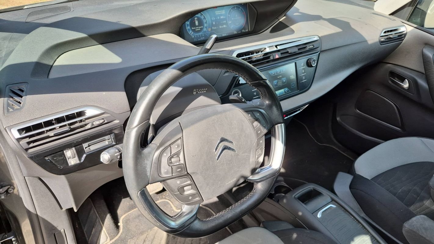 Citroën C4 Picasso - Photo 8