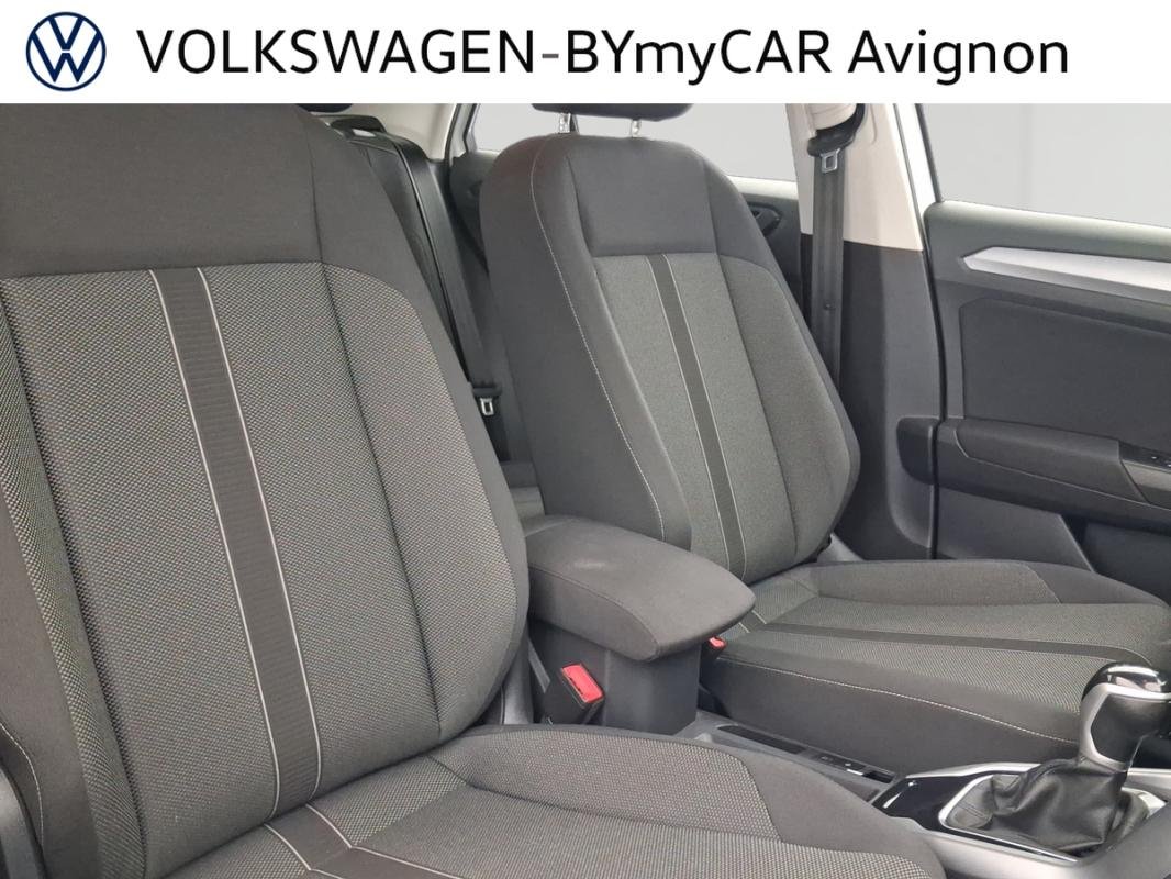 Volkswagen T-Roc - Photo 27