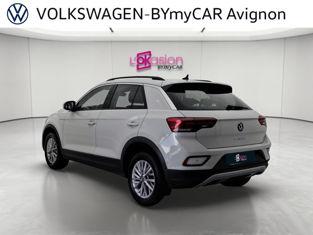 Volkswagen T-Roc - Photo 3