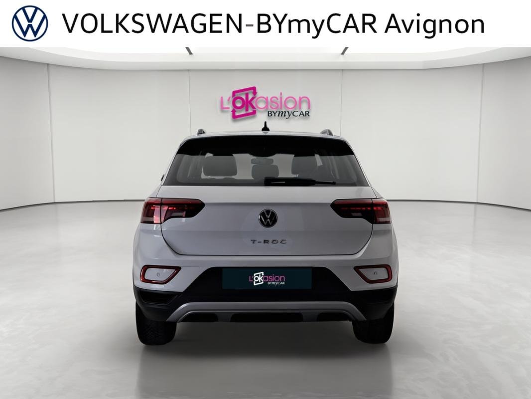 Volkswagen T-Roc - Photo 4