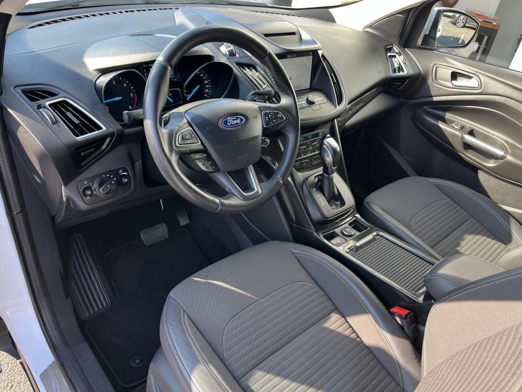 Ford Kuga - Photo 14