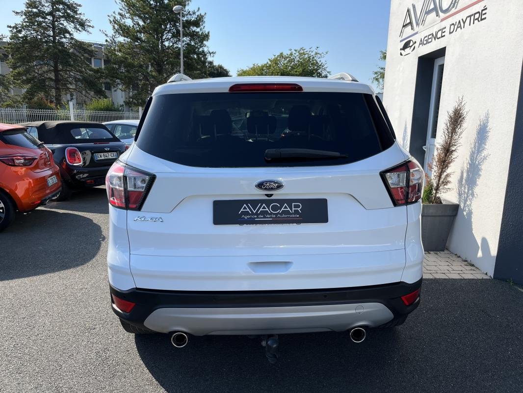 Ford Kuga - Photo 4