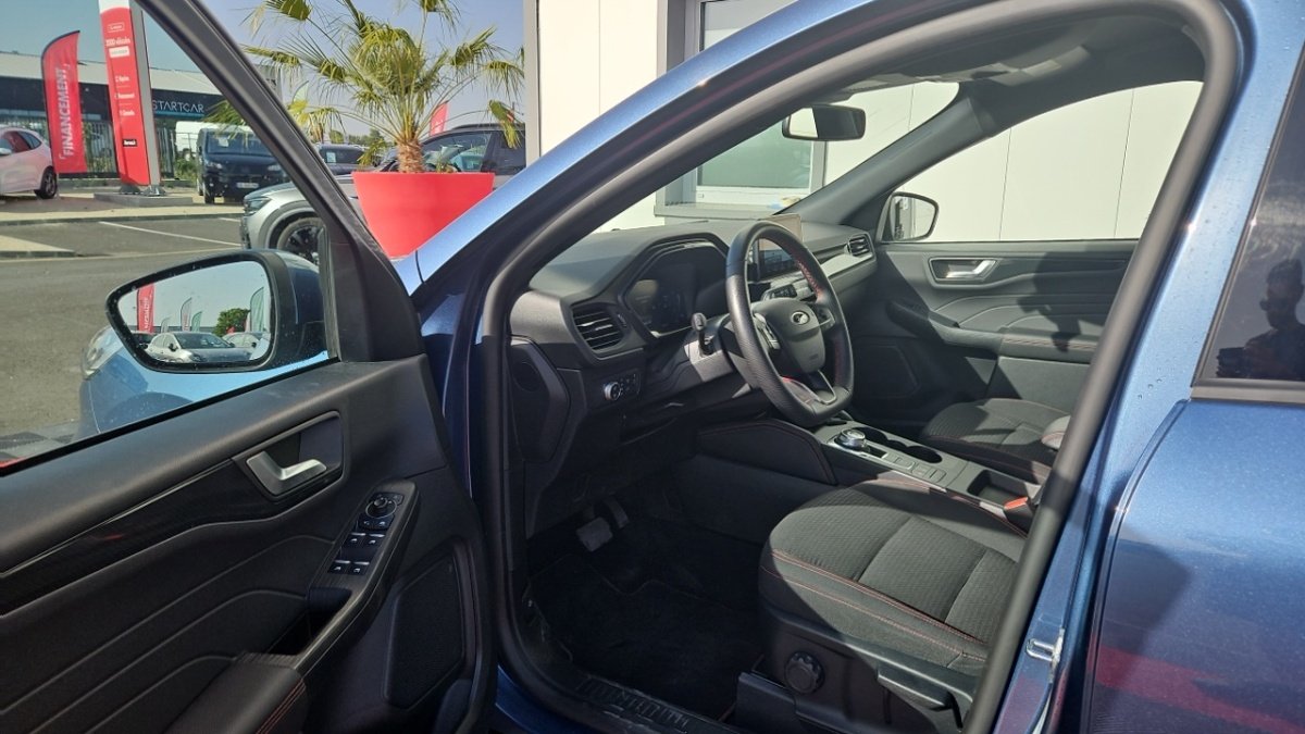 Ford Kuga - Photo 12