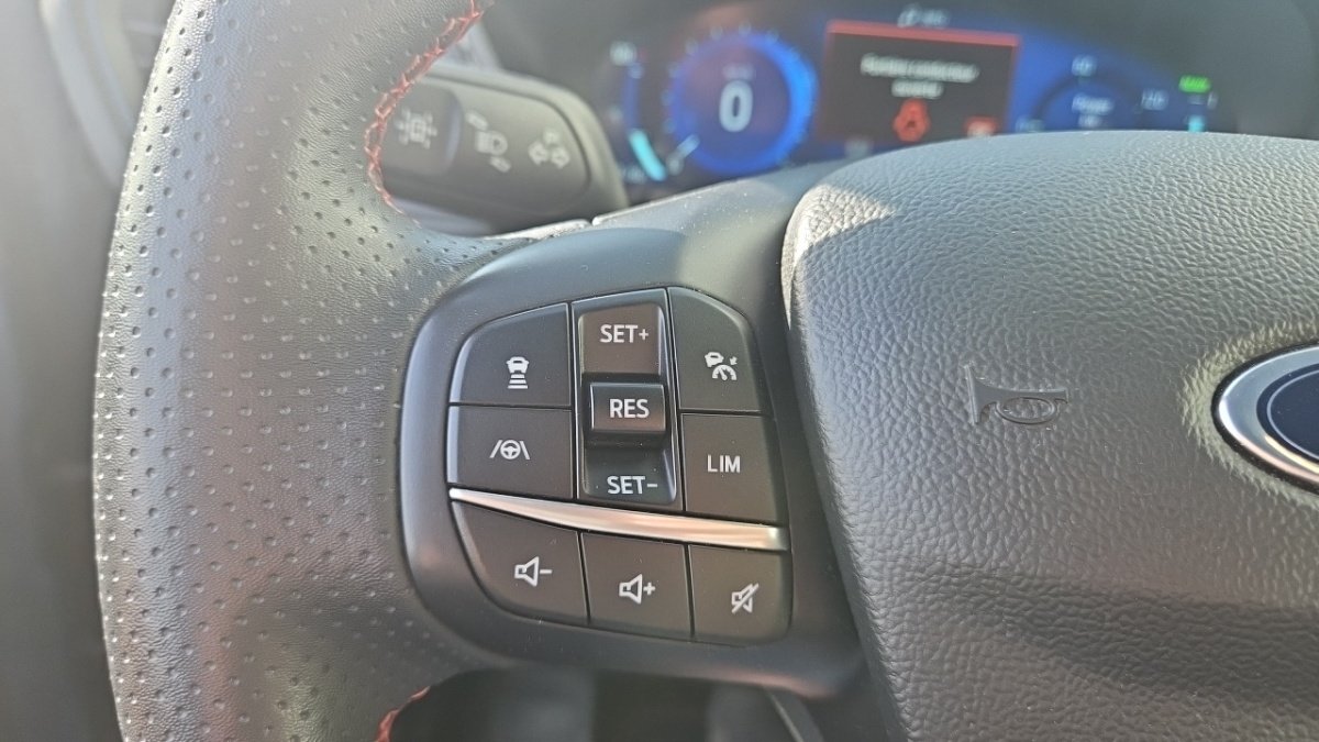 Ford Kuga - Photo 20