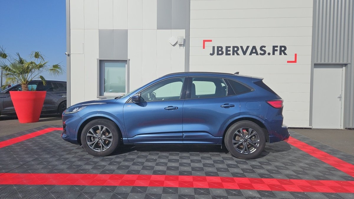 Ford Kuga - Photo 2