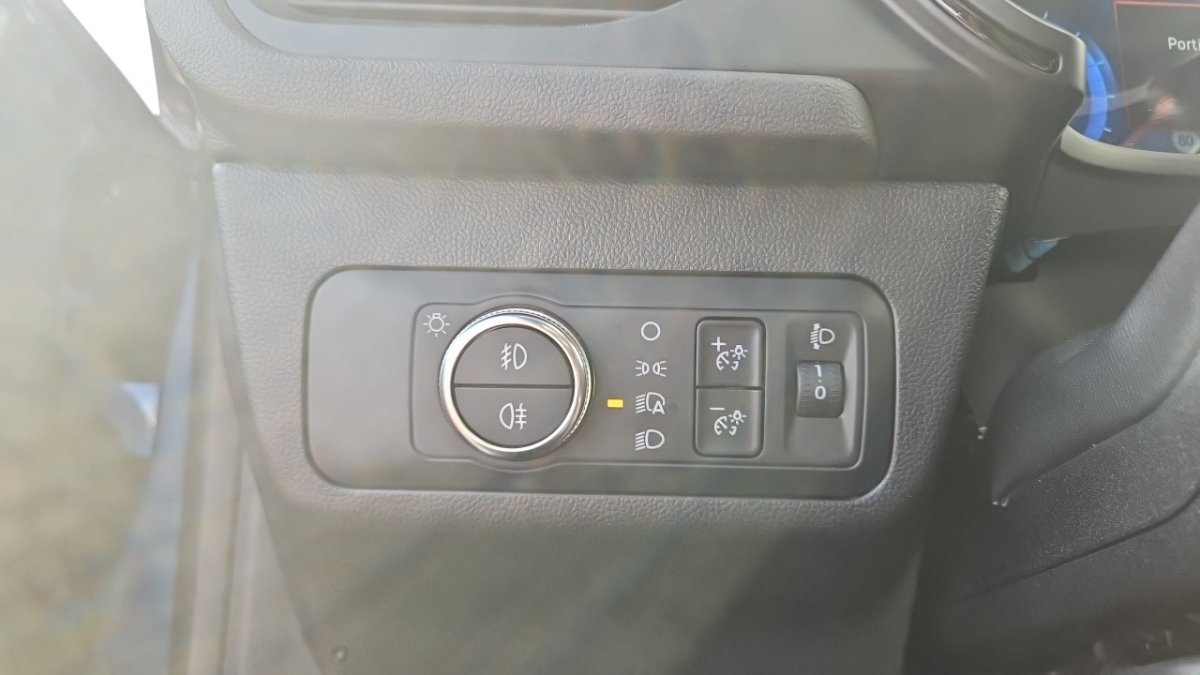 Ford Kuga - Photo 23