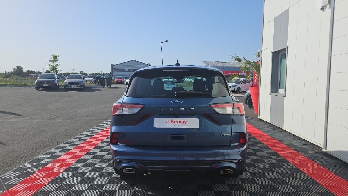 Ford Kuga - Photo 4