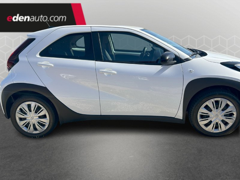 Toyota aygo x - Photo 1