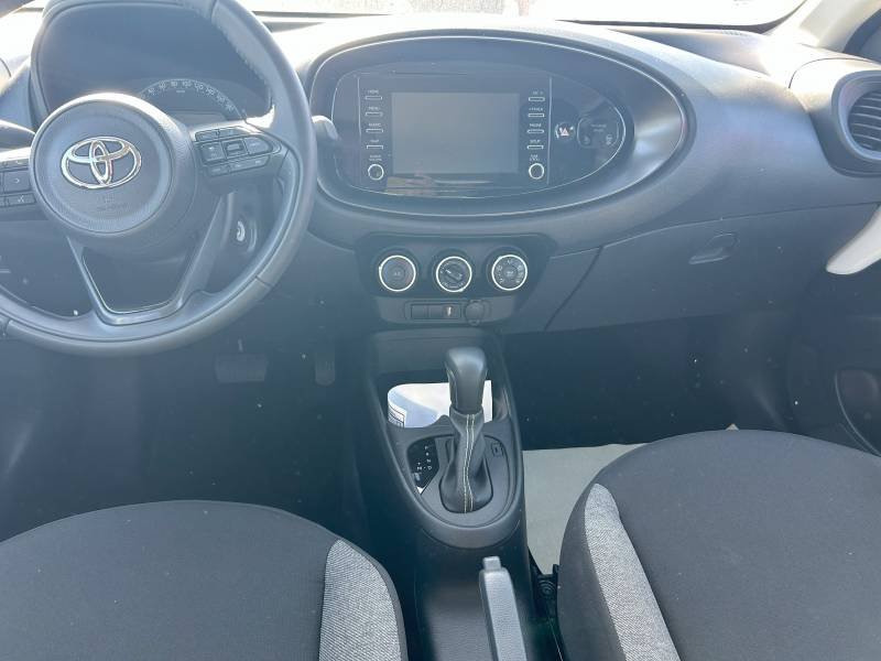 Toyota aygo x - Photo 9