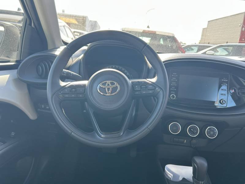Toyota aygo x - Photo 10
