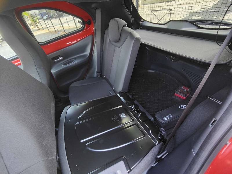 Toyota aygo x - Photo 33