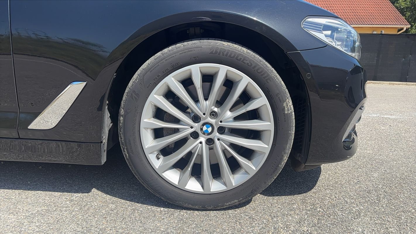 BMW Série 5 - Photo 17