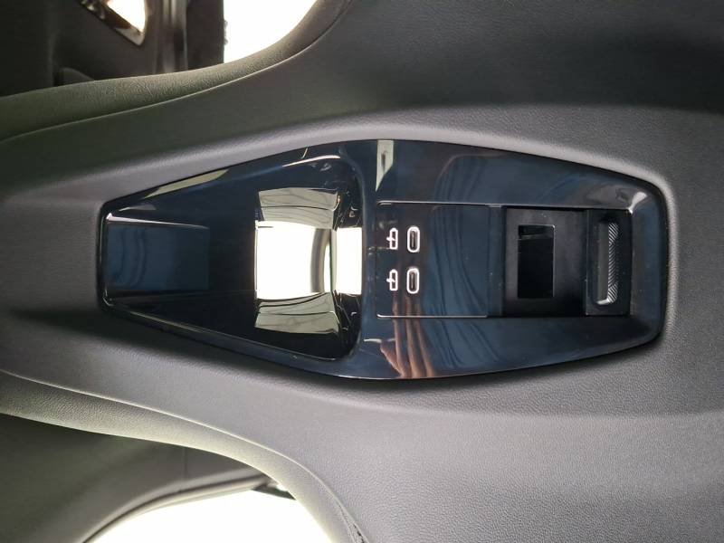 BMW ix - Photo 42