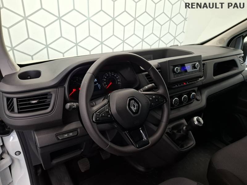 Renault Trafic - Photo 11