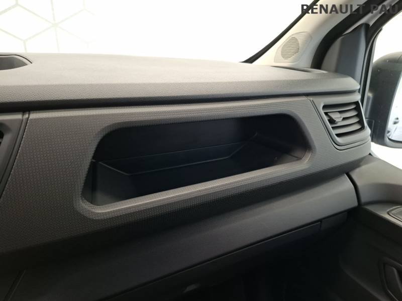 Renault Trafic - Photo 18