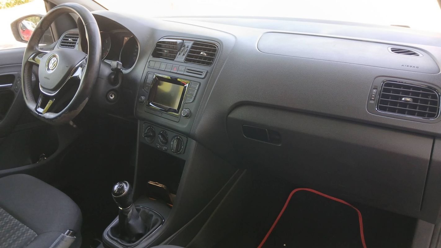 Volkswagen Polo - Photo 10