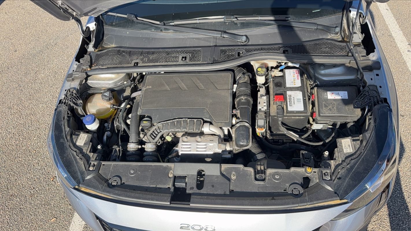 Peugeot 208 - Photo 15