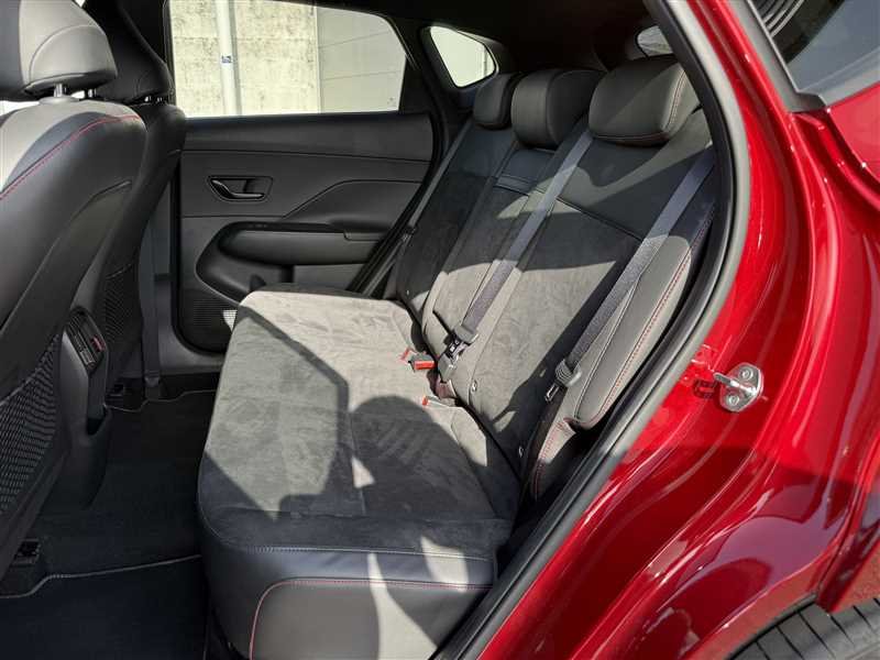 Hyundai Kona - Photo 16