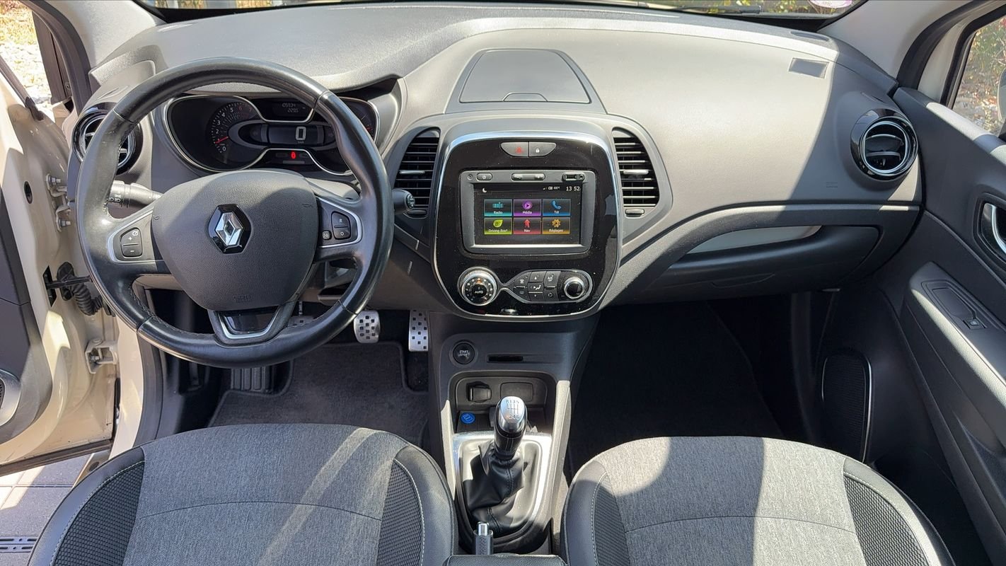 Renault Captur - Photo 11