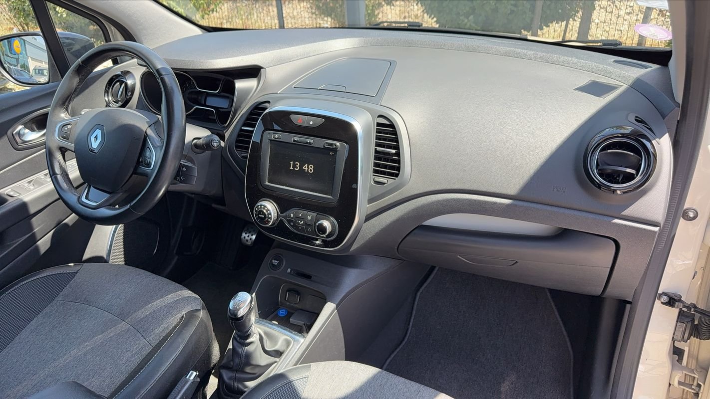 Renault Captur - Photo 10