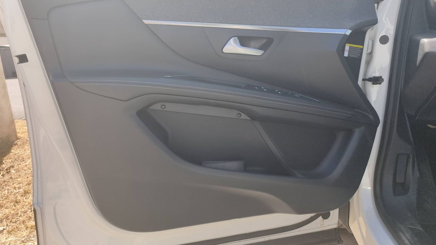 Peugeot 3008 - Photo 7