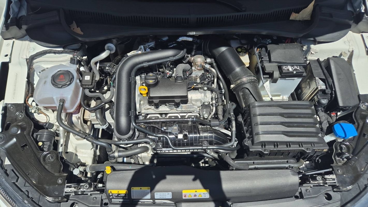 Volkswagen Polo - Photo 15