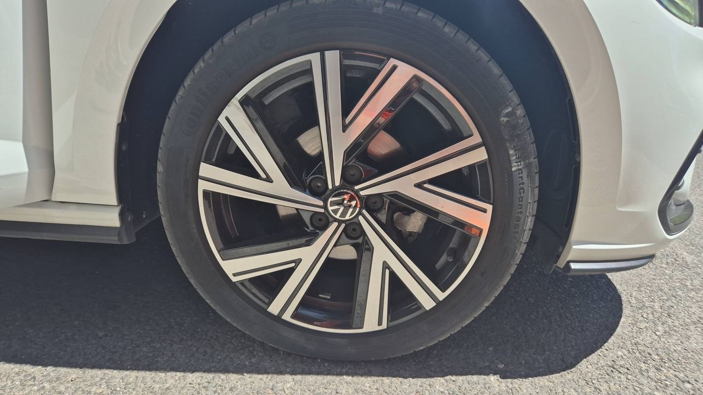 Volkswagen Polo - Photo 17