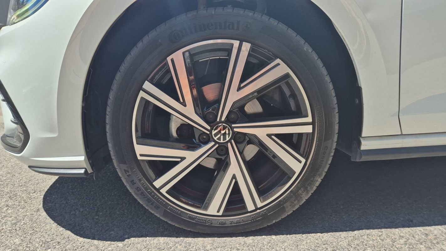 Volkswagen Polo - Photo 18