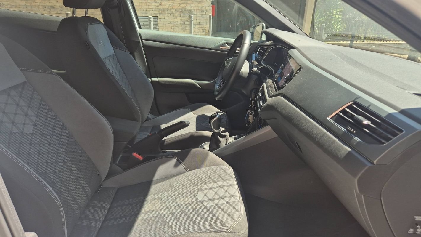 Volkswagen Polo - Photo 25