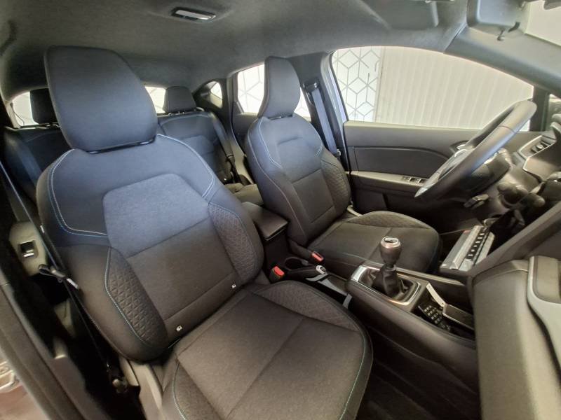 Renault Captur - Photo 11