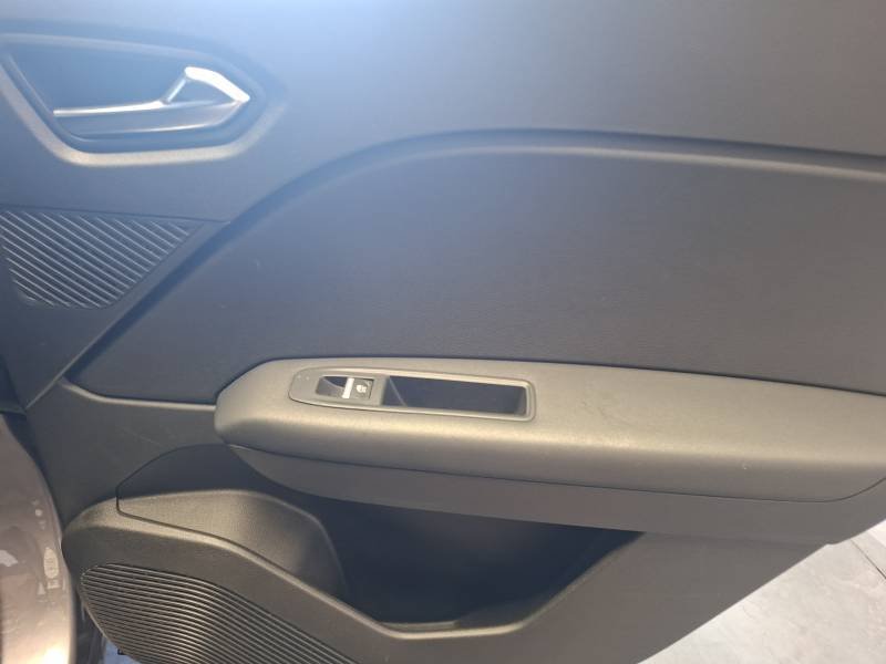 Renault Captur - Photo 22
