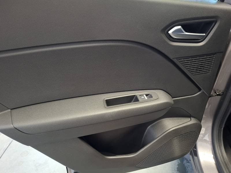 Renault Captur - Photo 21