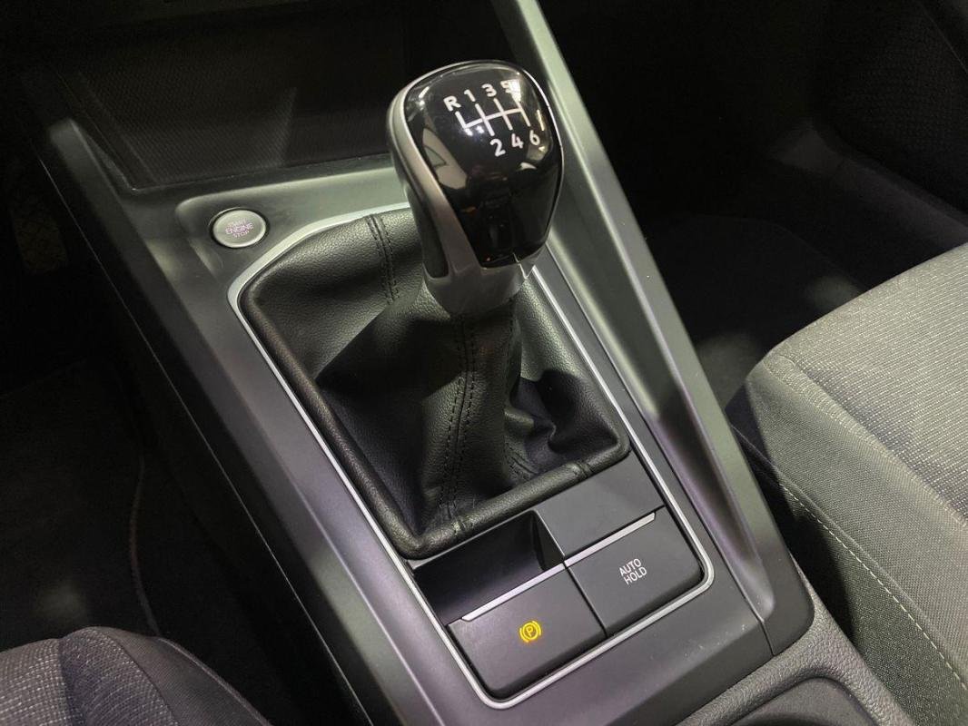 Volkswagen Golf - Photo 11