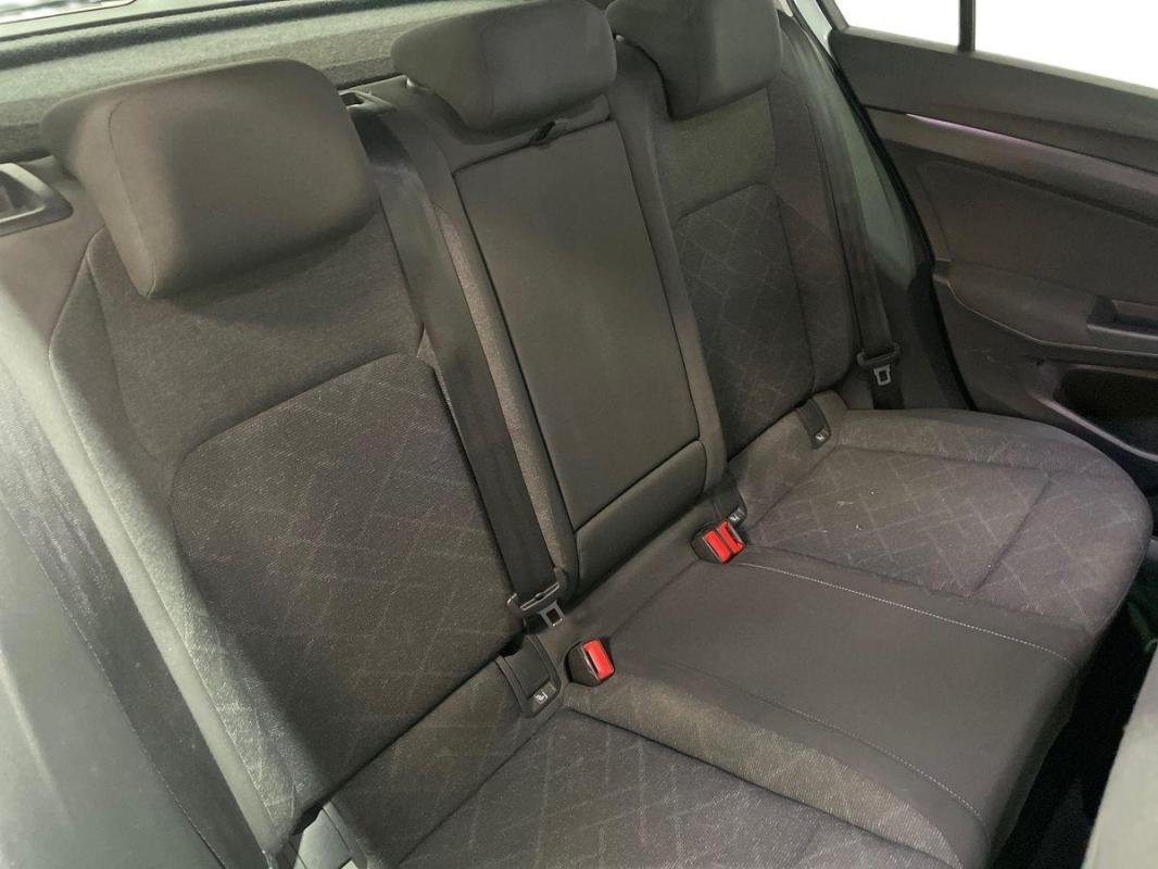 Volkswagen Golf - Photo 23