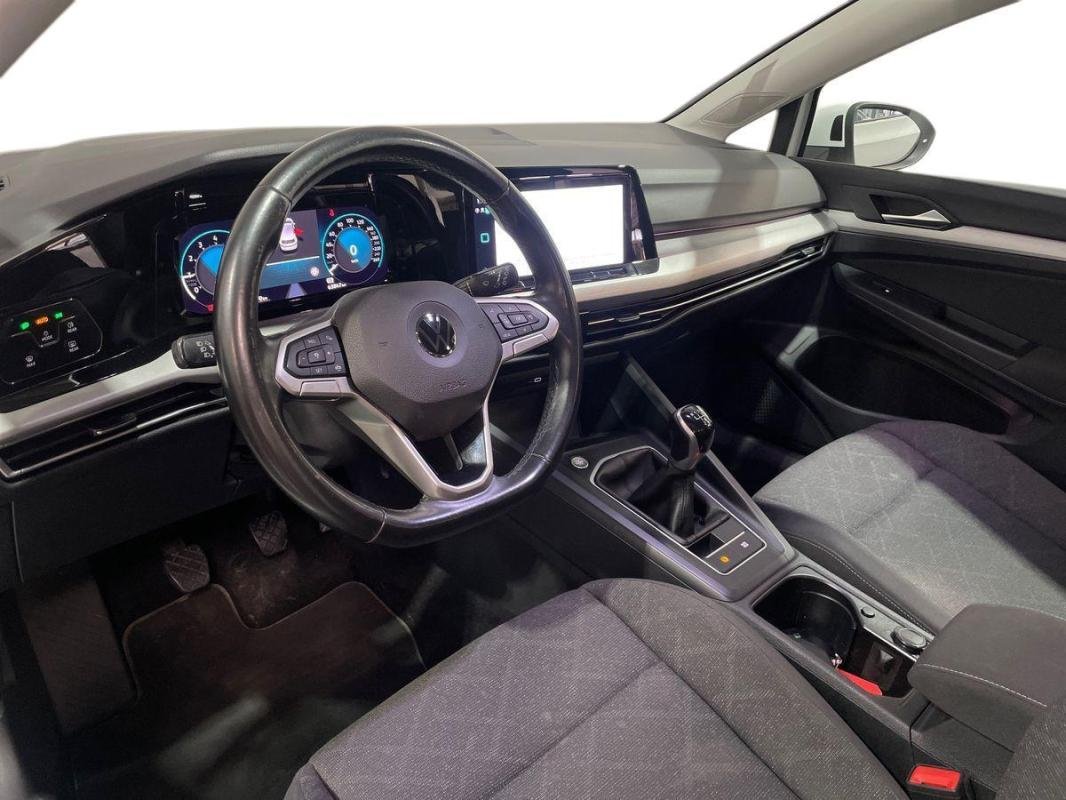 Volkswagen Golf - Photo 9
