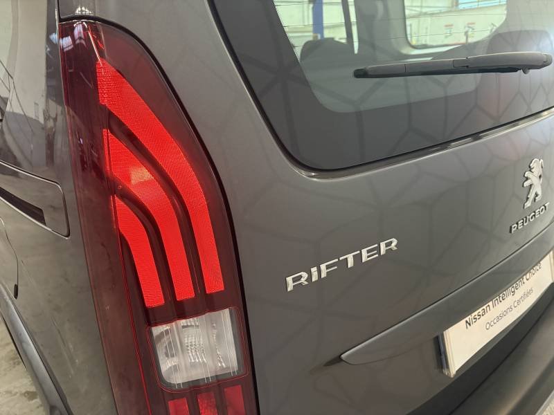 Peugeot Rifter - Photo 29